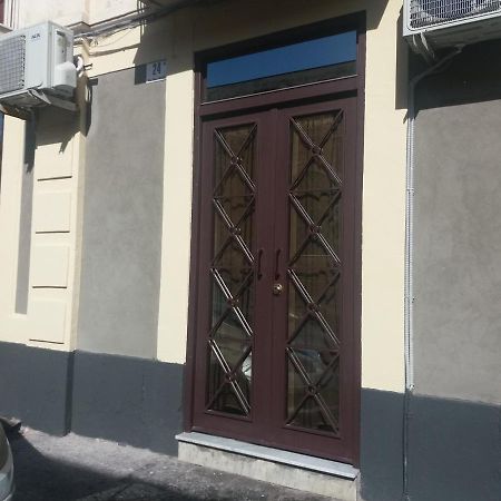 Civitas Aeroporto di Catania Fontana Rossa Esterno foto